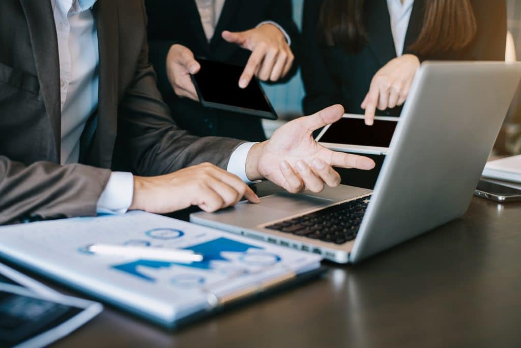 Embracing the Future: The Role of IT in Business Transformation - Solinkit